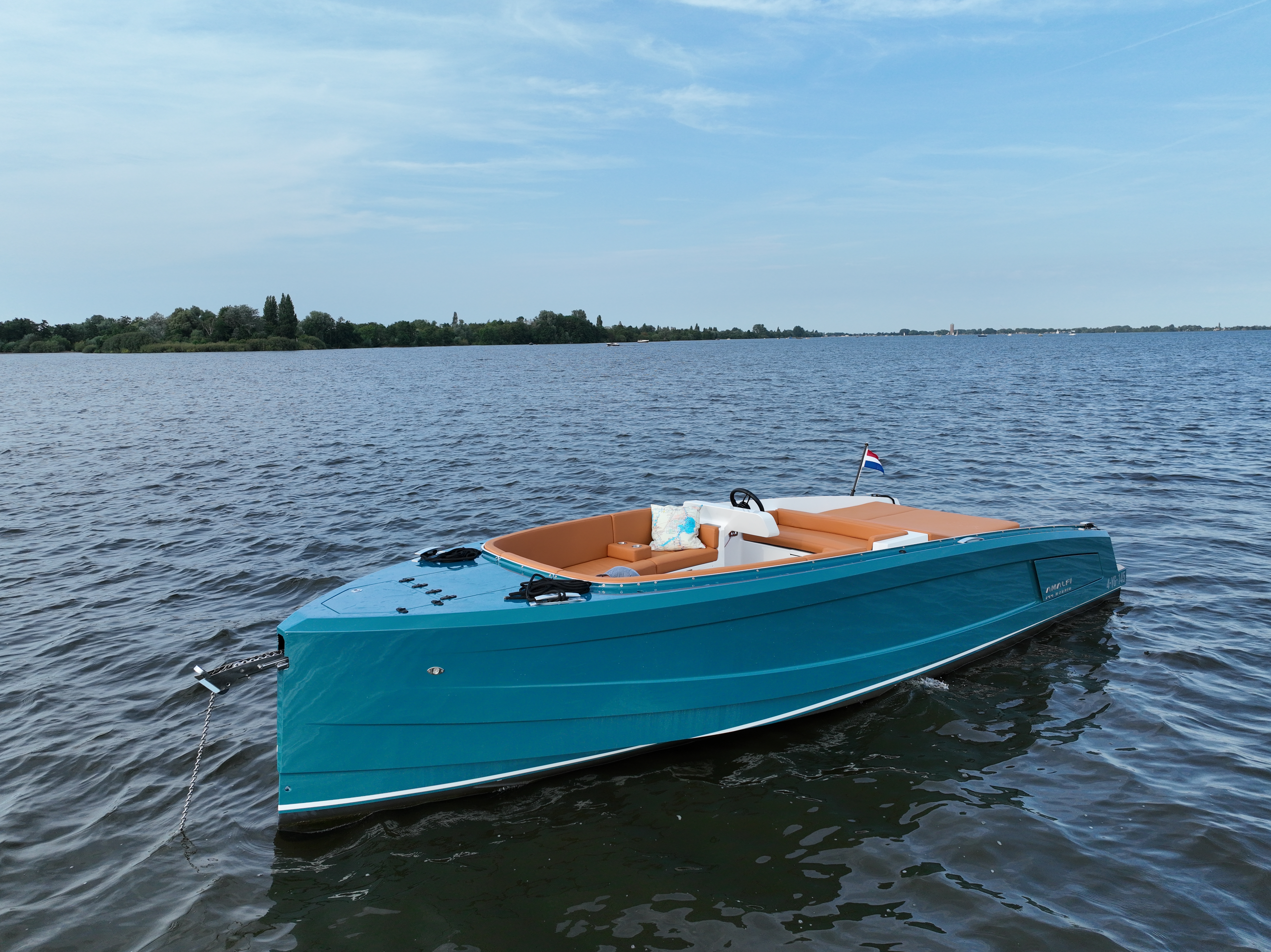 Sognare Amalfi 760 aluminium daycruiser luchtfoto totaaloverzicht