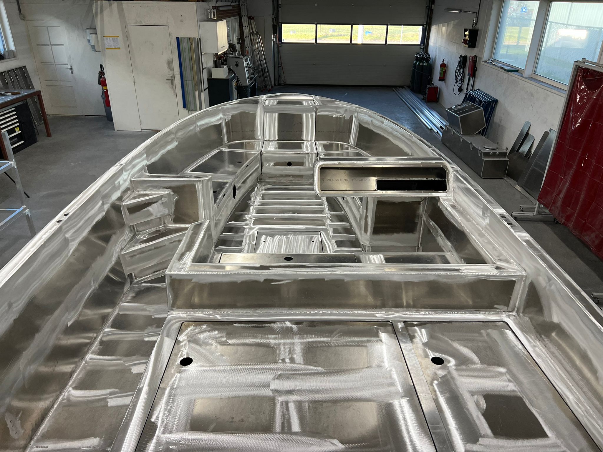 Casco lassen — aluminium scheepsbouw bovenaanzicht